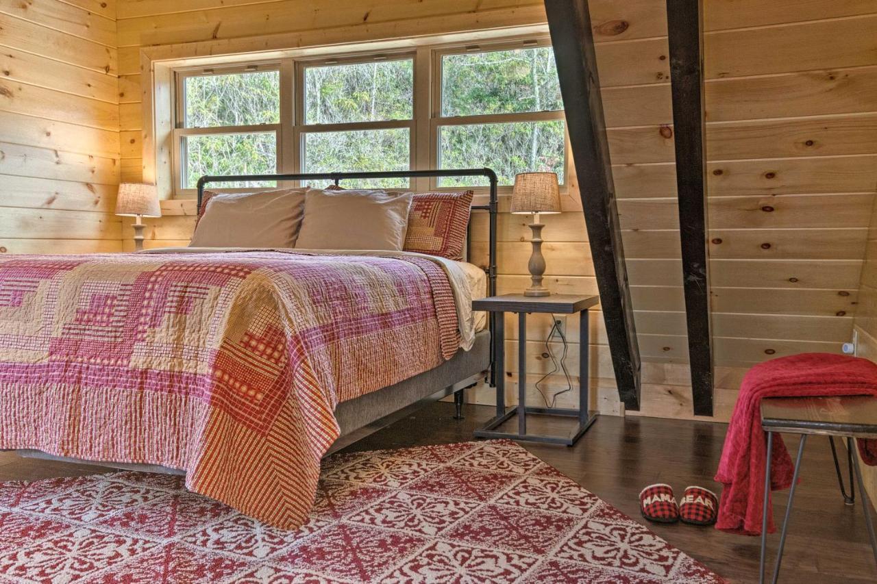 Hilltop Cabin On 5 Acres With Hot Tub And Waterfall! 布赖森城 外观 照片
