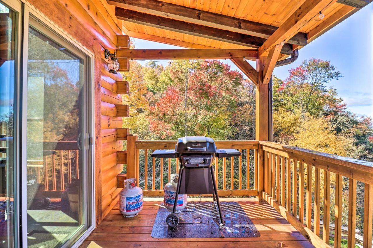 Hilltop Cabin On 5 Acres With Hot Tub And Waterfall! 布赖森城 外观 照片